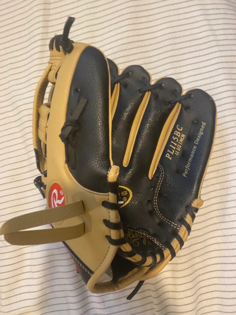 Brand new baseball glove - photo 2