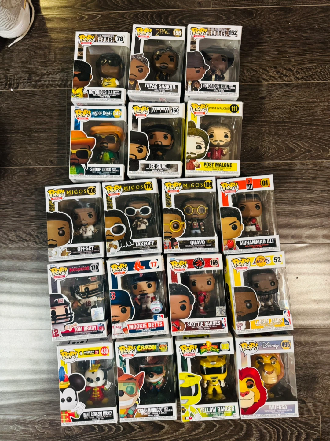 Vynyl. IT Pennywise + Georgie Funko Pop Vinyl Figure Set