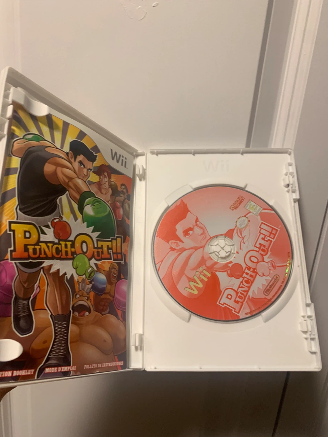 Nintendo Wii Punch-Out!! Game - photo 2