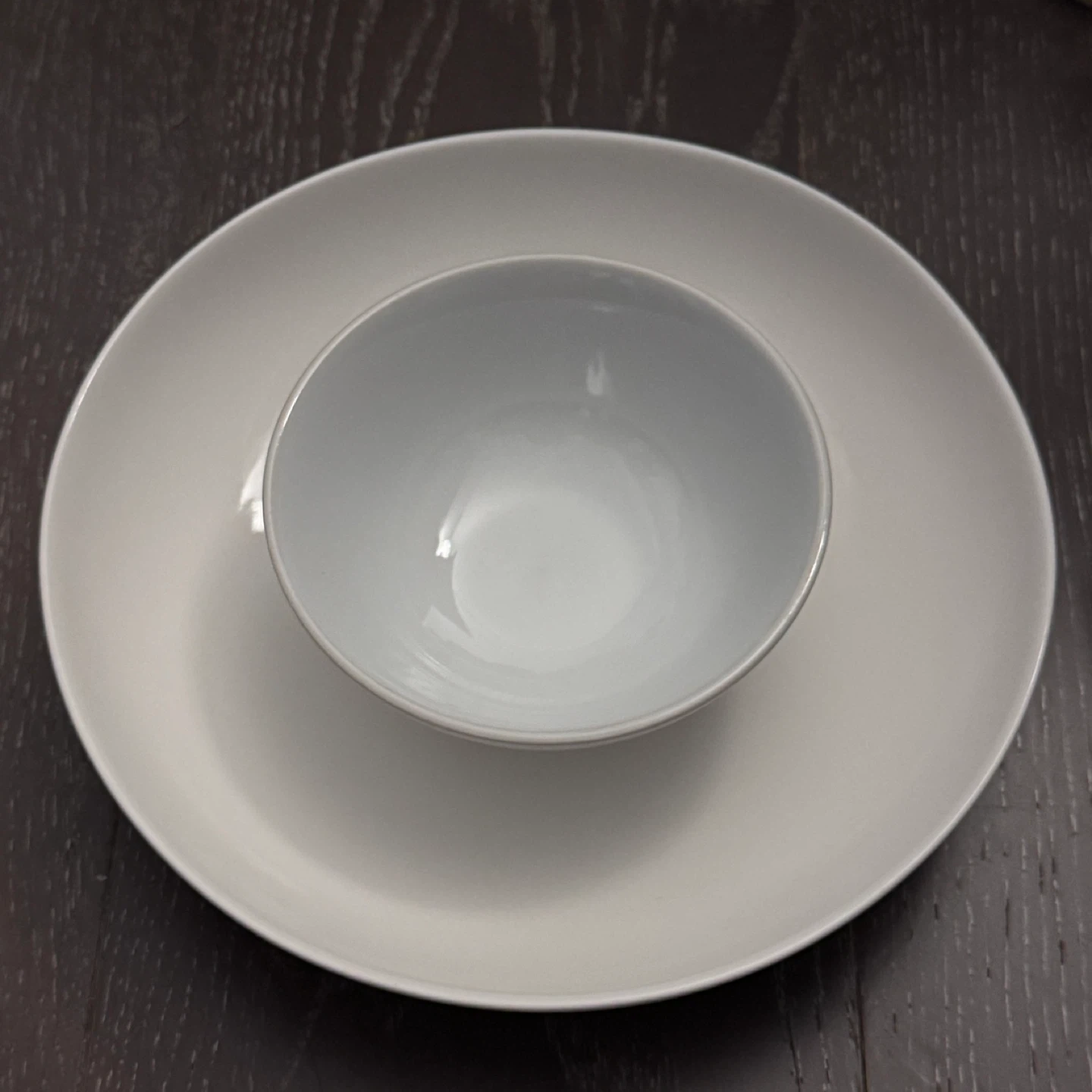 Ceramic plates, bowl, sauce bowls, baking ware