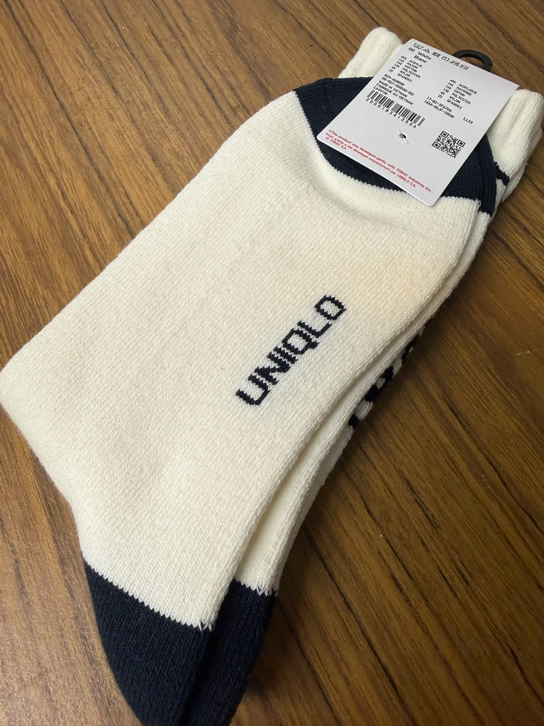 UNIQLO HEATTECH Socks