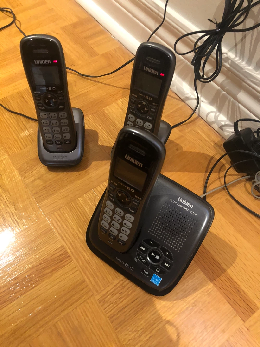 Panasonic and Uniden Cordless Phones - photo 3