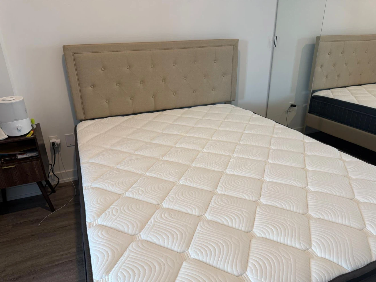 Queen Mattress and Bed Set - photo 3