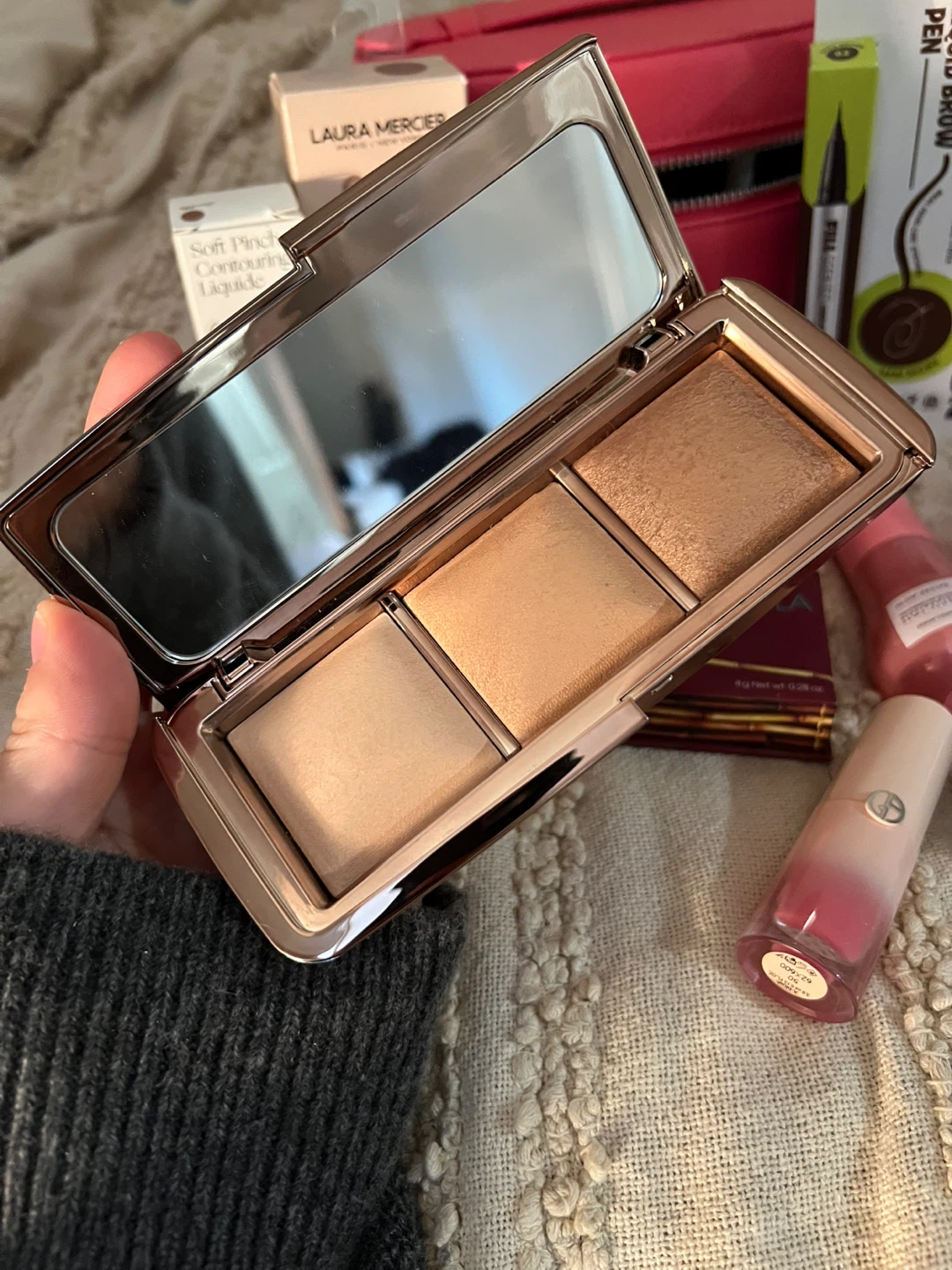 Bungle makeup lot Hourglass,Rare Beauty, Giorgio Armani - photo 2