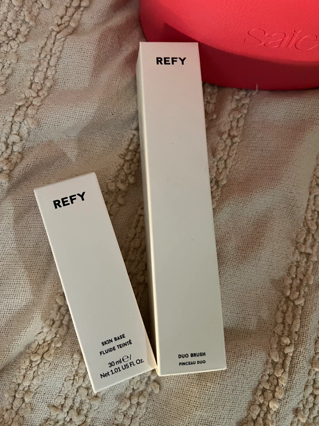 REFY Skin Tint and Duo Brush Set - photo 2