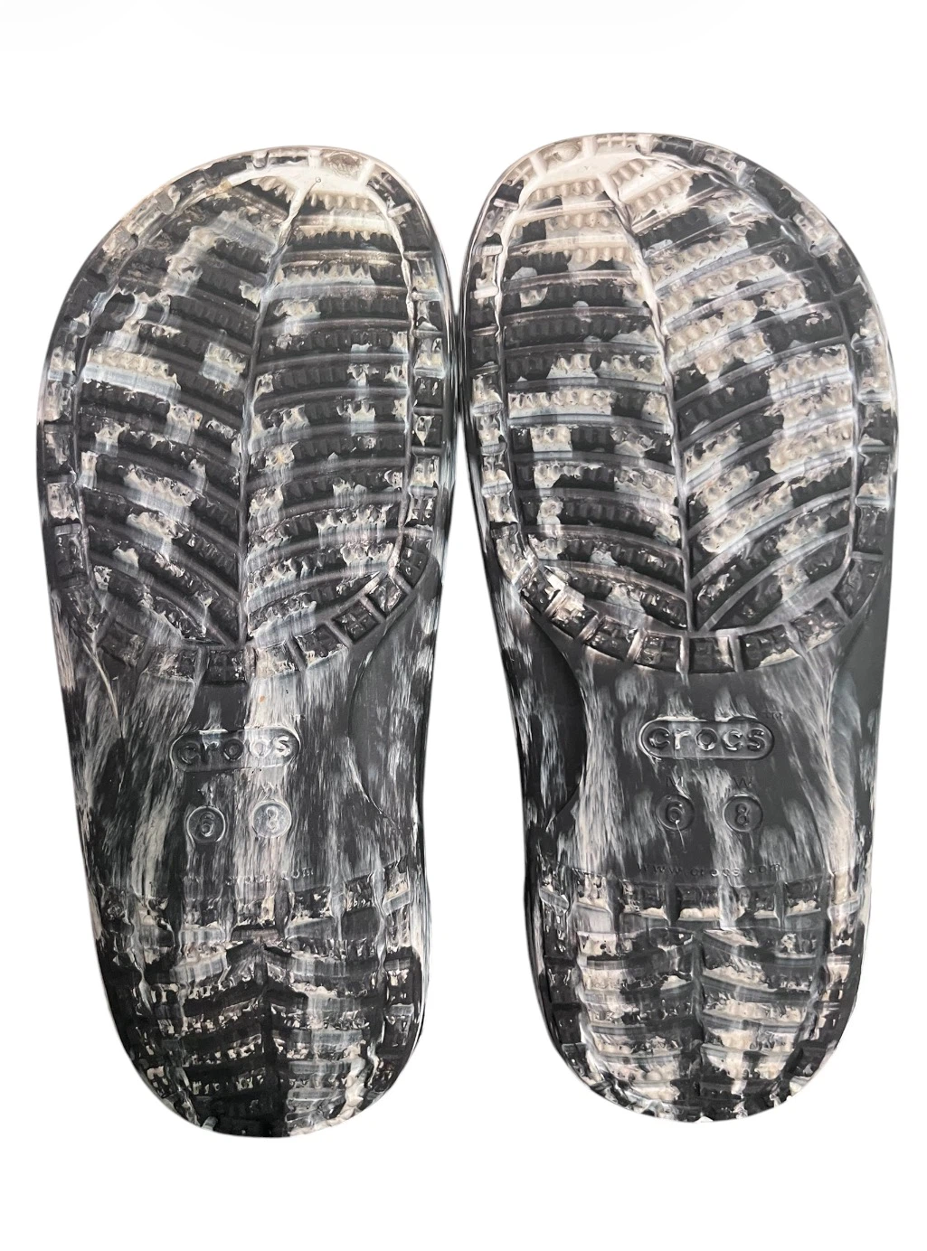 Crocs Marbled Slide Sandals – Women’s Size 8– Like New - photo 4