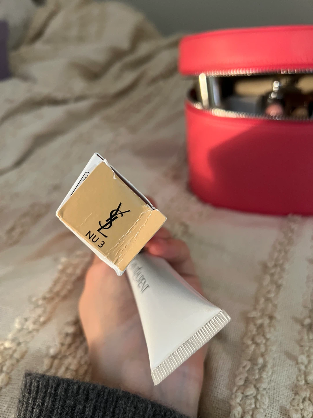 Yves Saint Laurent Bare Look Tint (3 and 5) - photo 2