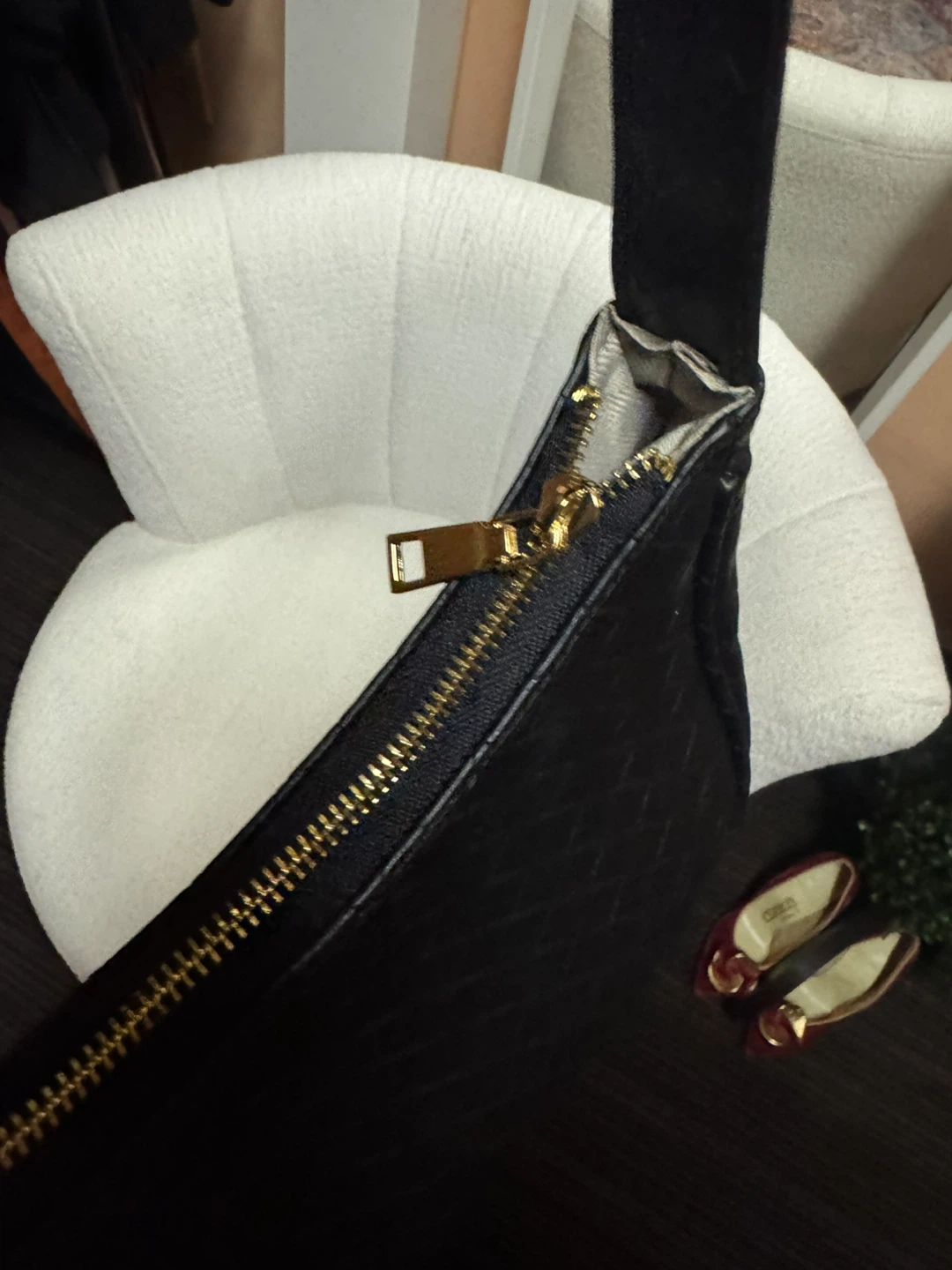 Black Woven Shoulder Bag - photo 3