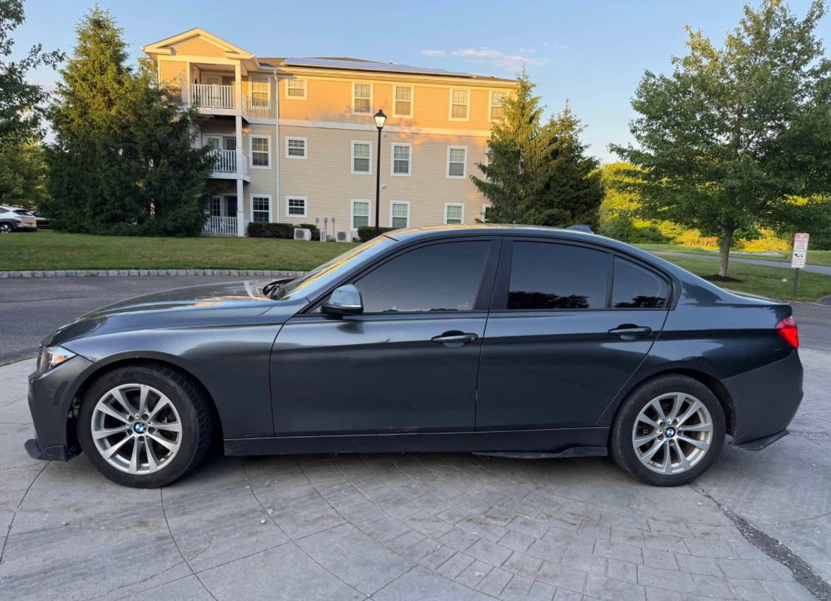 2015 BMW 320i Sedan - photo 5