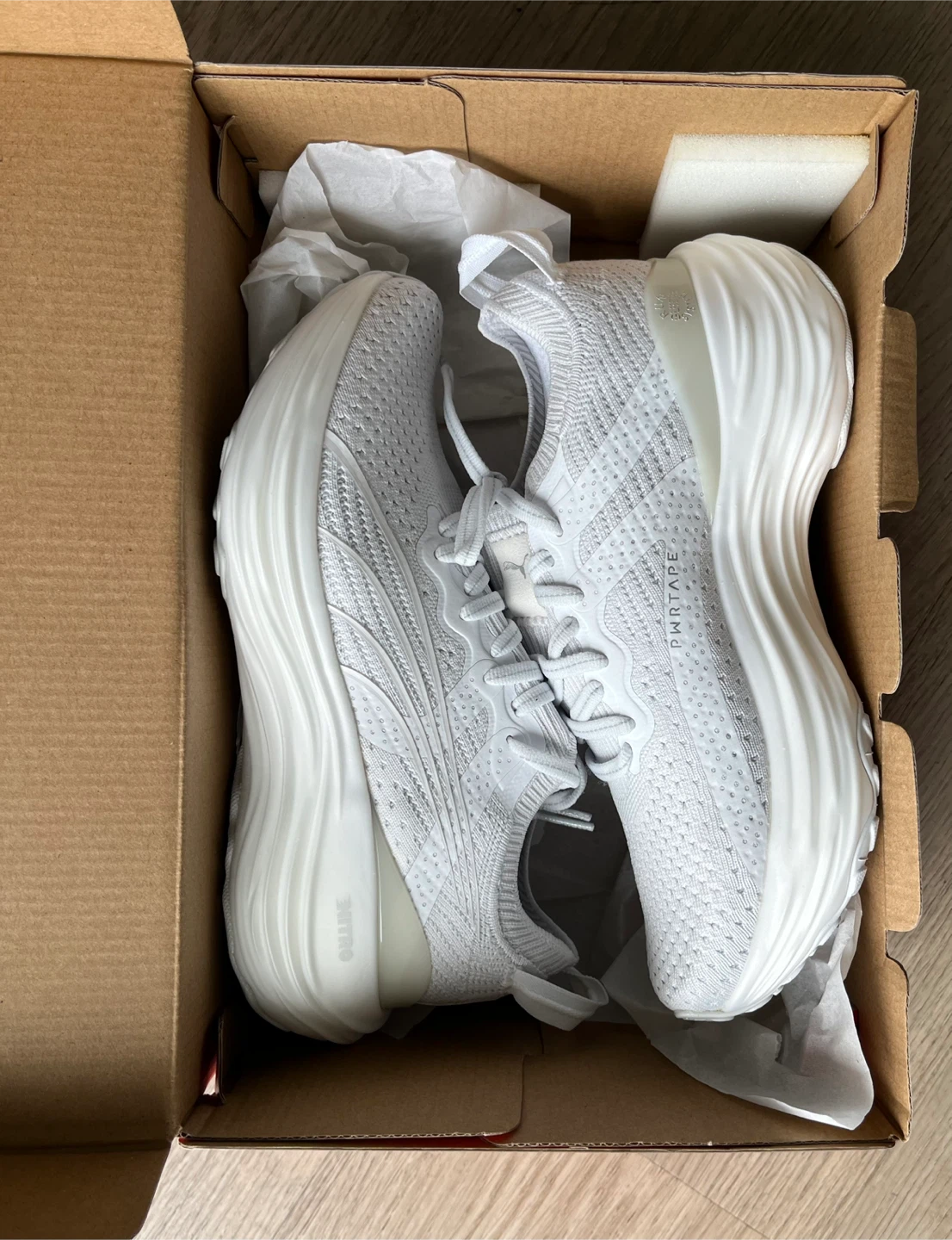 Women’s Running Shoes Puma white size 5.5 - photo 3