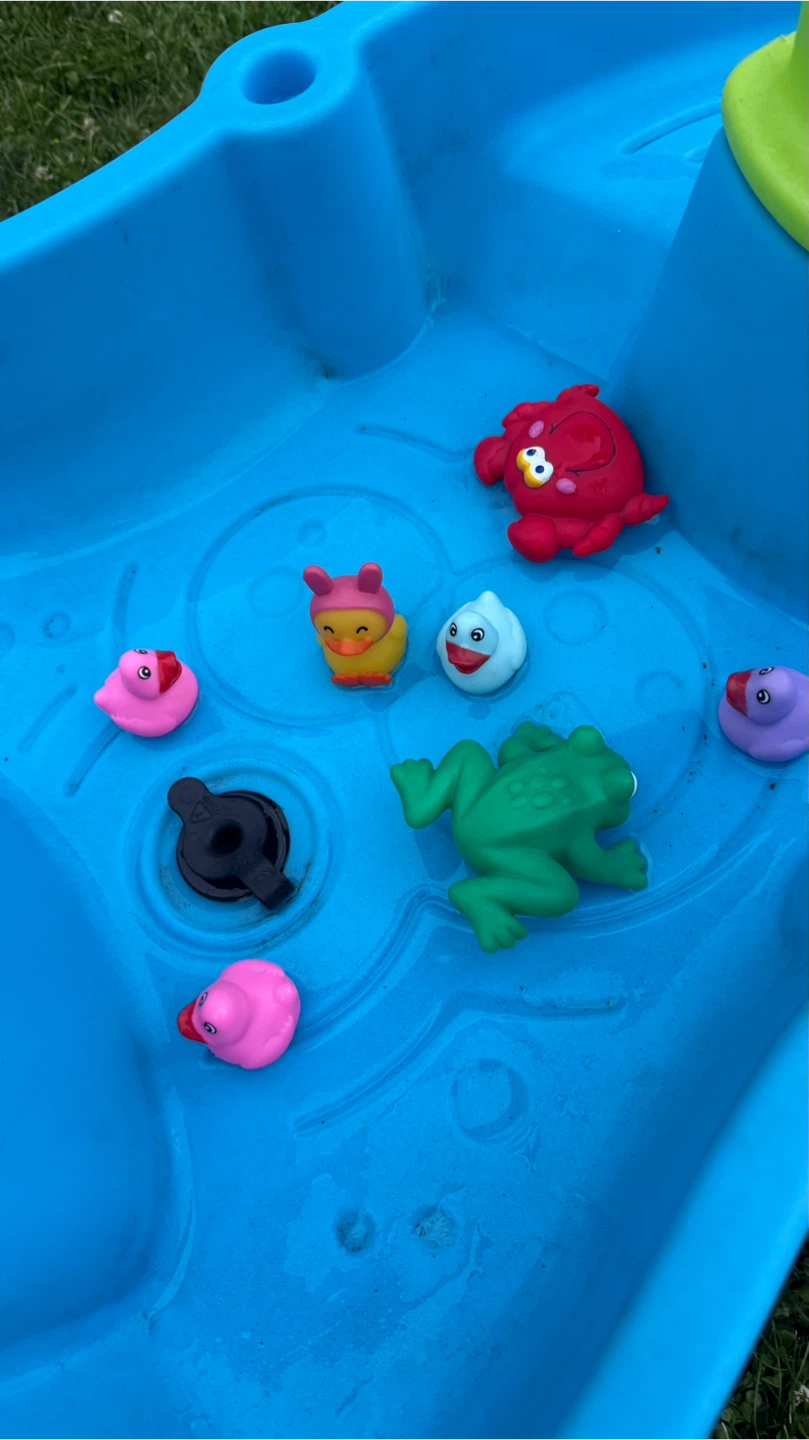Step2 Water Table with Accessories - photo 5