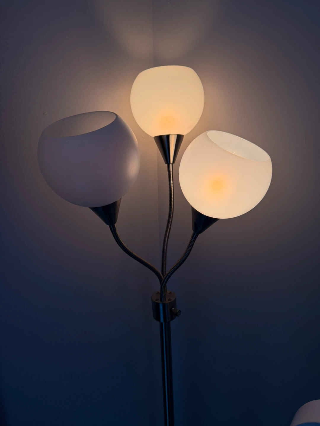 Standing Light Lamp ADESSO 3 light - photo 5