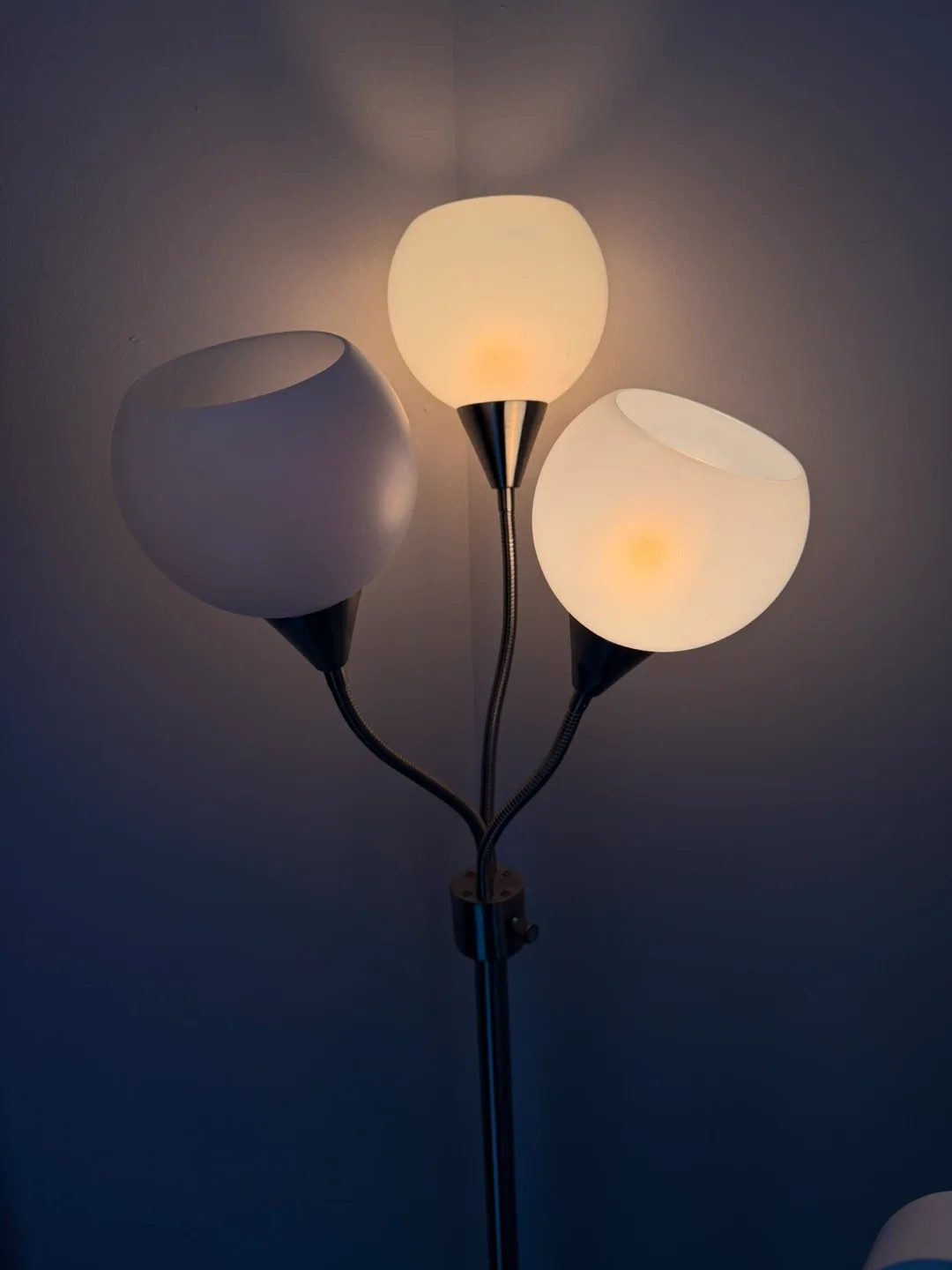 Standing Light Lamp ADESSO 3 light - photo 5