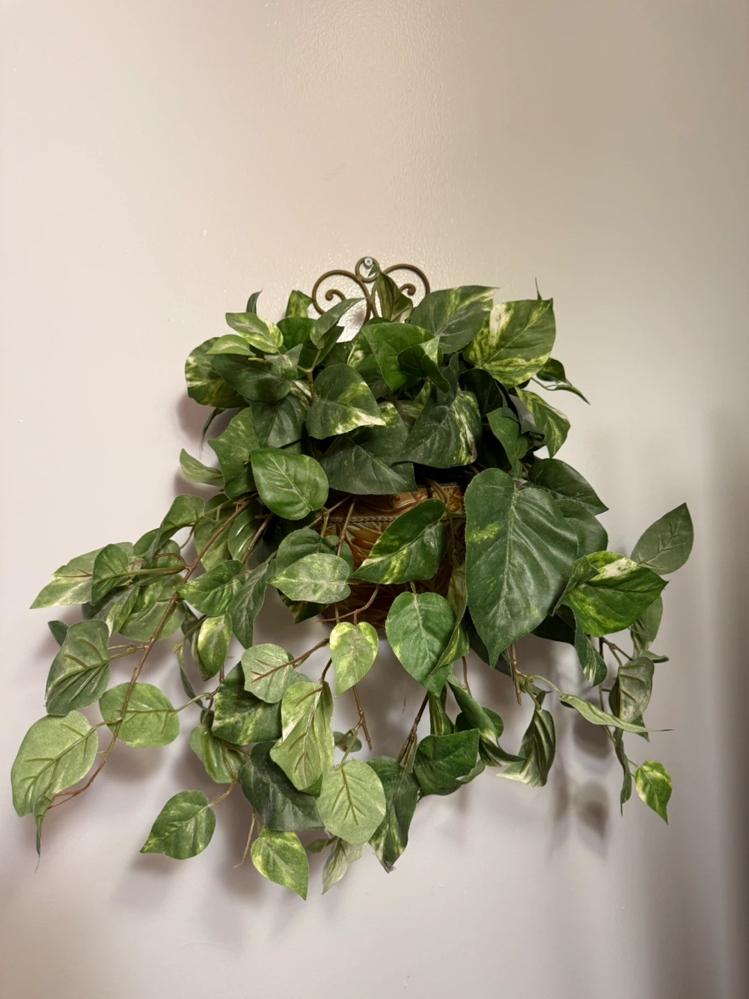 Artificial Pothos Plant in Hanging Basket - photo 2