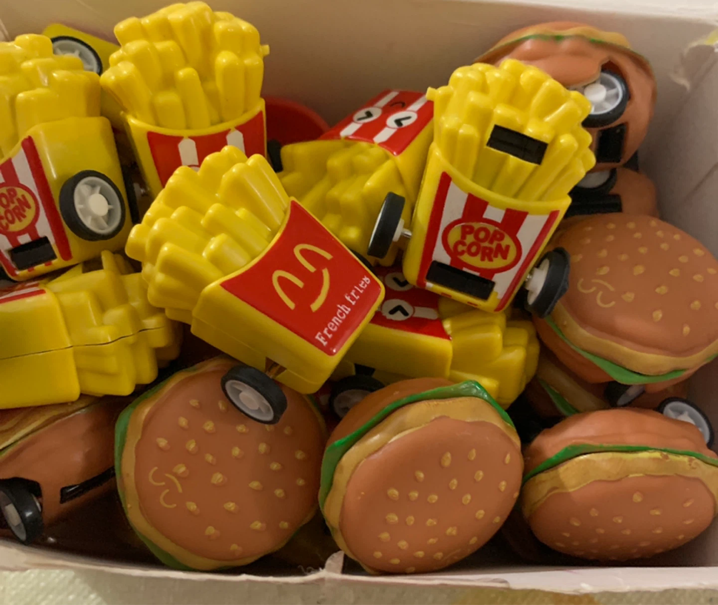 Valentines Pull Back Food Cars Toy Set