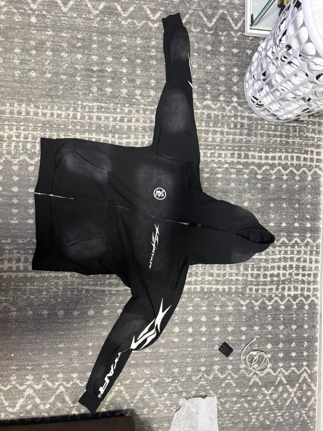 HEILSTAR Black Zip-Up Hoodie - photo 2