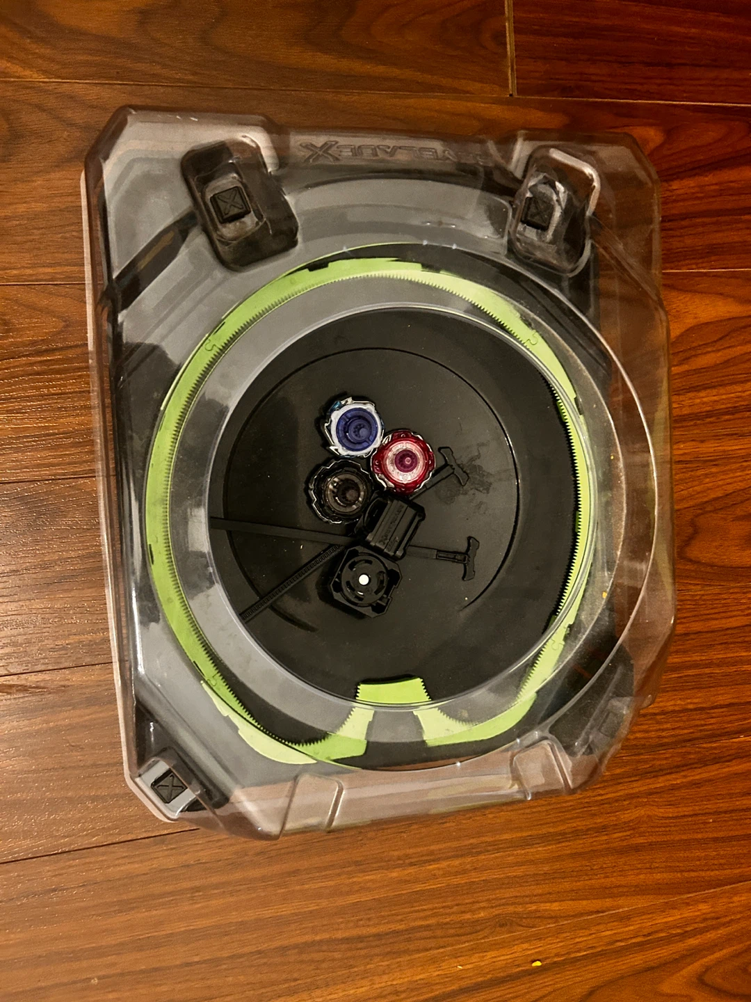 Beyblade Arena with 3 Spinners - photo 3