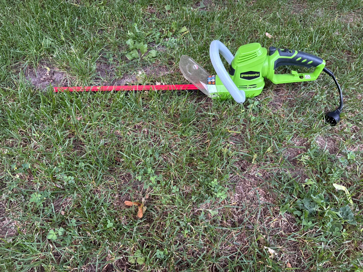 Greenworks Electric Hedge Trimmer