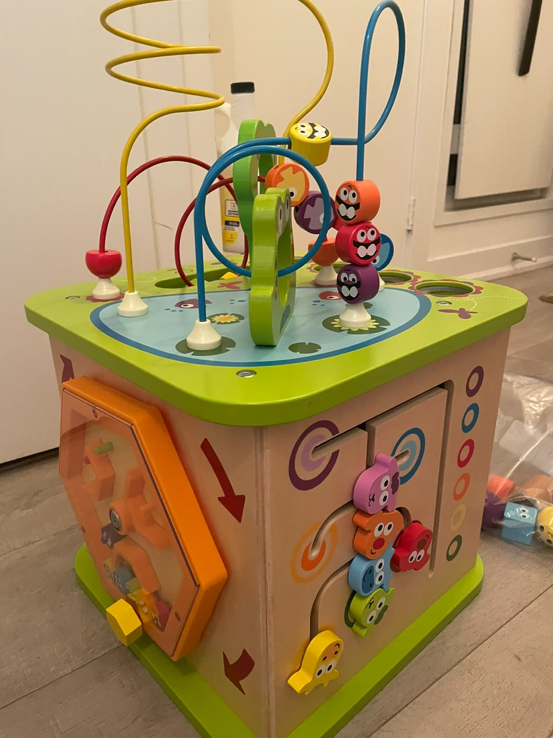 Hape Bead Activity Cube - photo 2