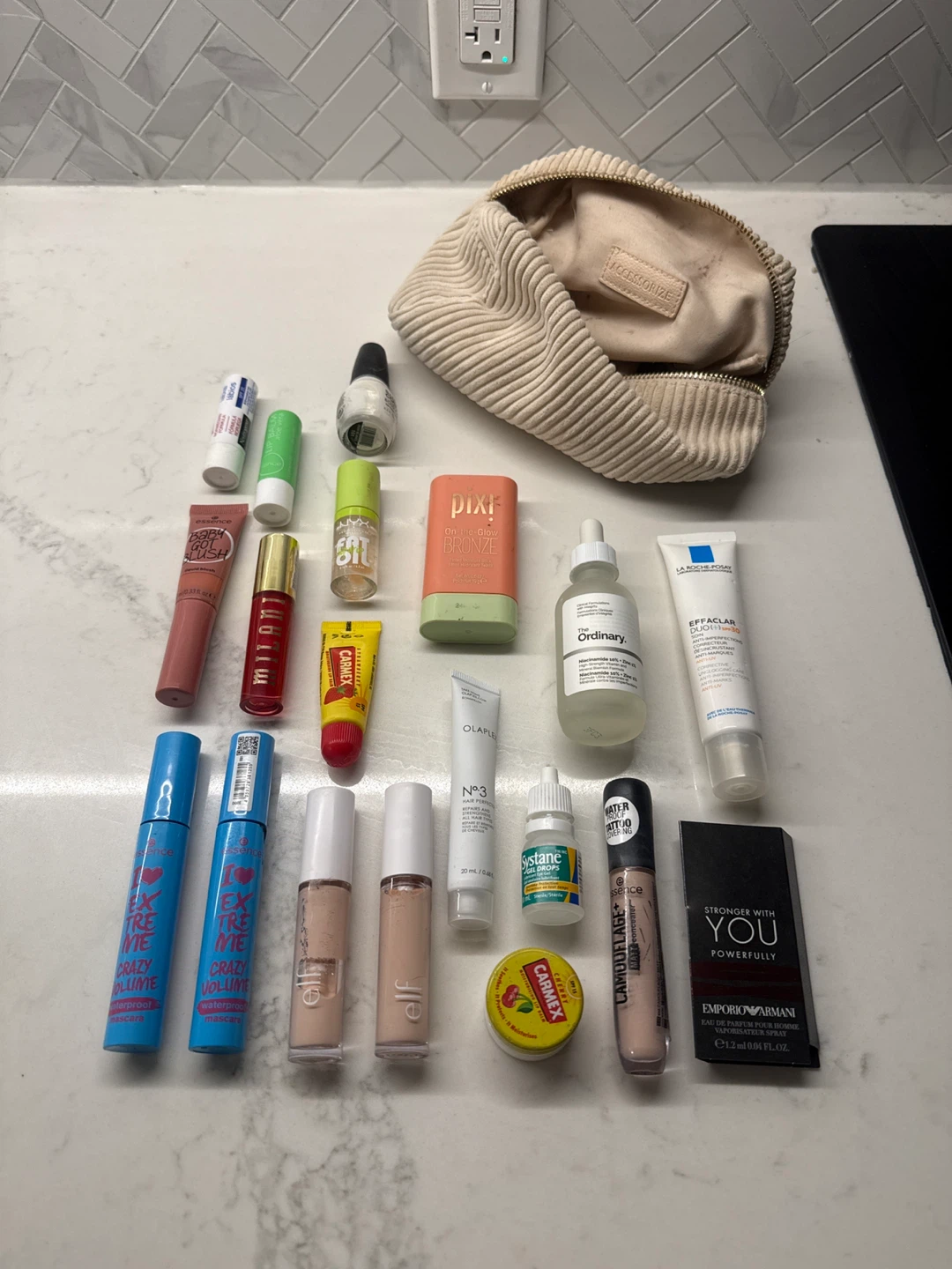 Huge a lot make up bundle