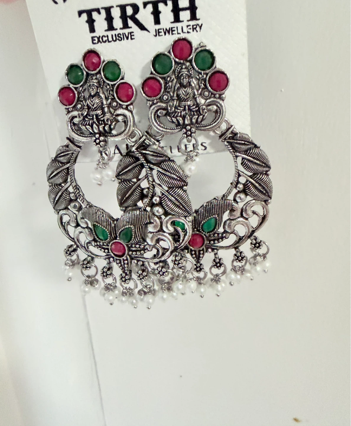 Earrings with Red and Green Stones - photo 3