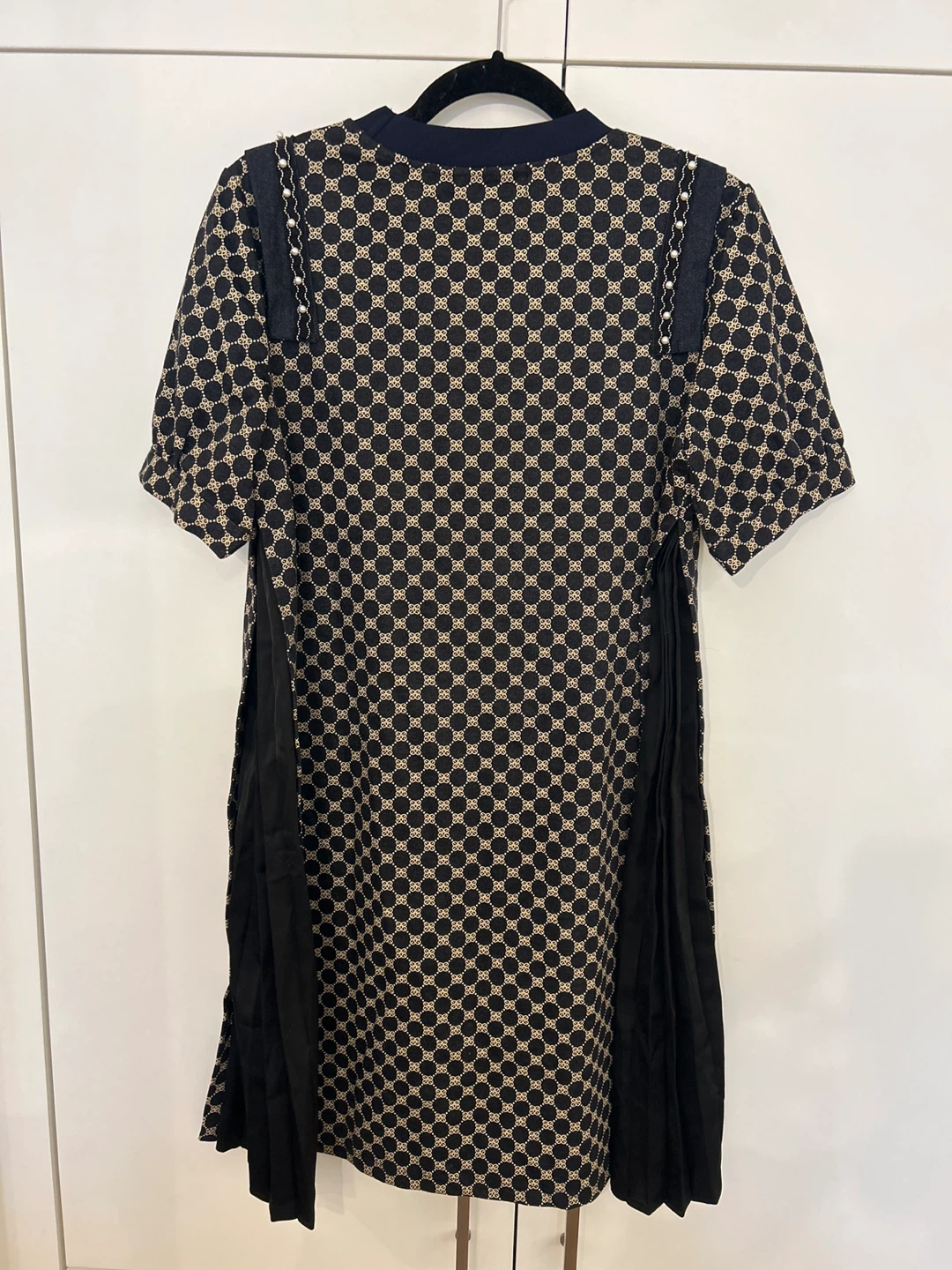 Valuxury Dress - Size Medium - photo 3