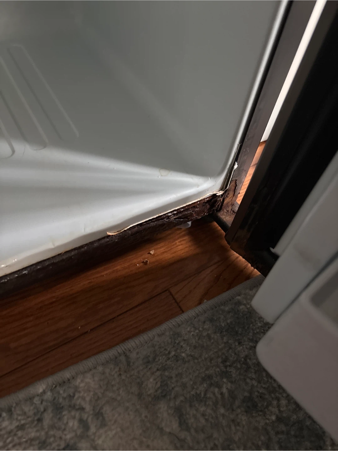 Danby minifridge - photo 3