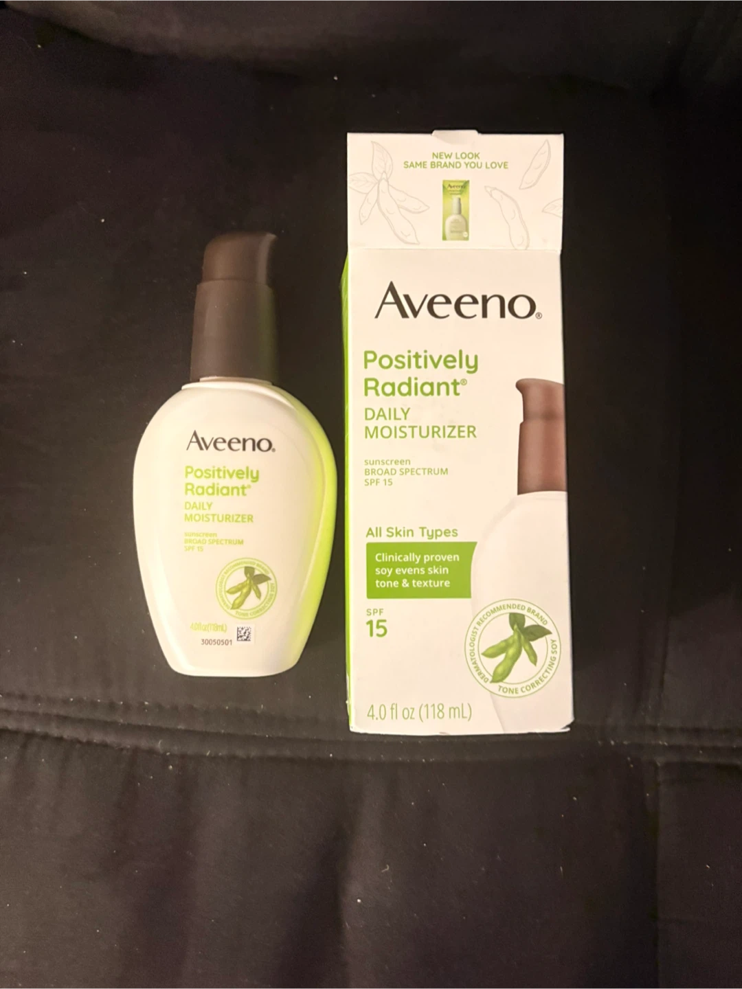 Aveeno Positively Radiant Daily Moisturizer SPF 15