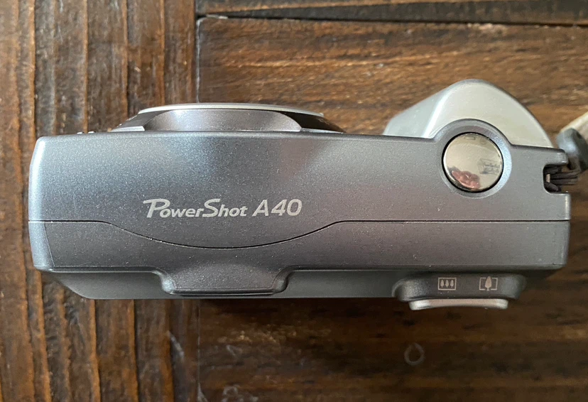 Canon Powershot A40 Digital Camera - photo 4