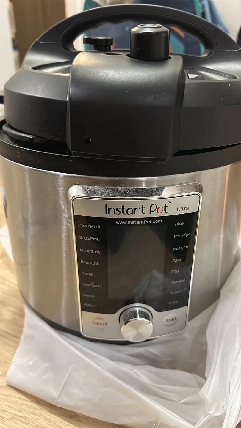 Instant Pot Ultra Pressure Cooker