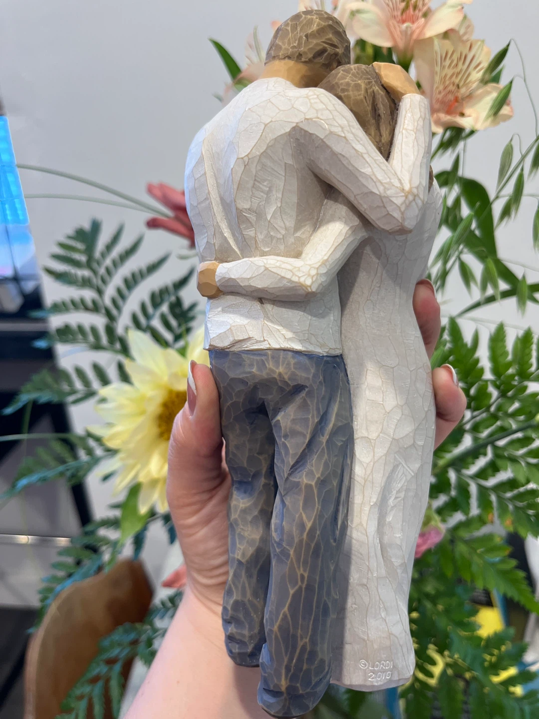 Willow Tree "Home" Figurine - photo 2