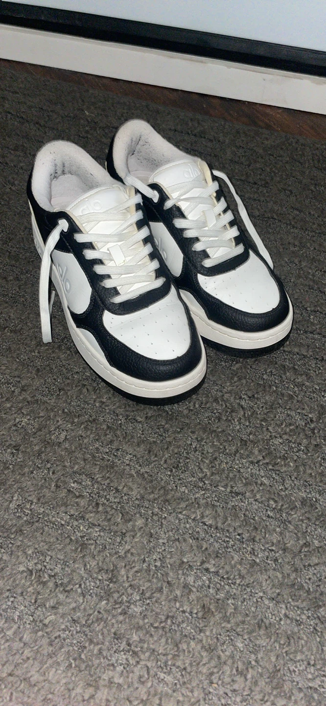 Alo white & black shoes