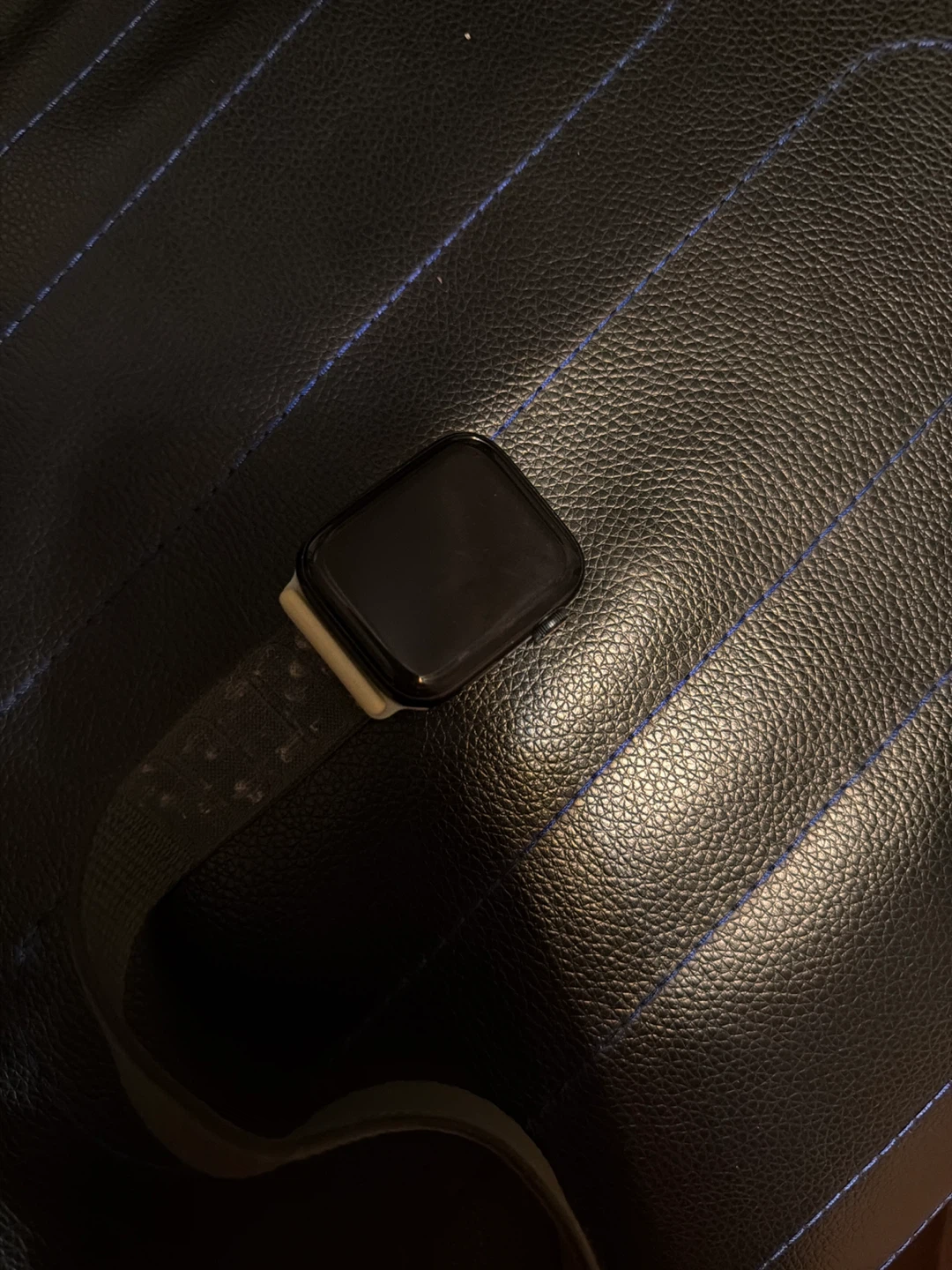 Apple Watch SE 44MM, with green braided band - photo 3