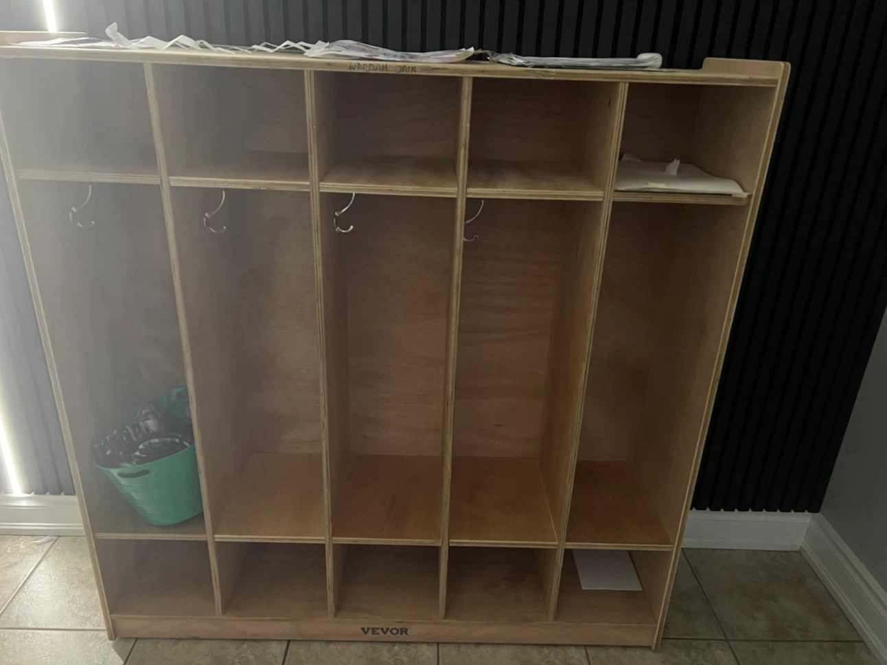 VEVOR Wooden Locker Unit - photo 2