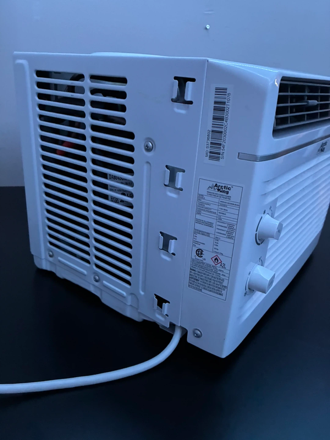 Arctic King Window Air Conditioner - photo 2