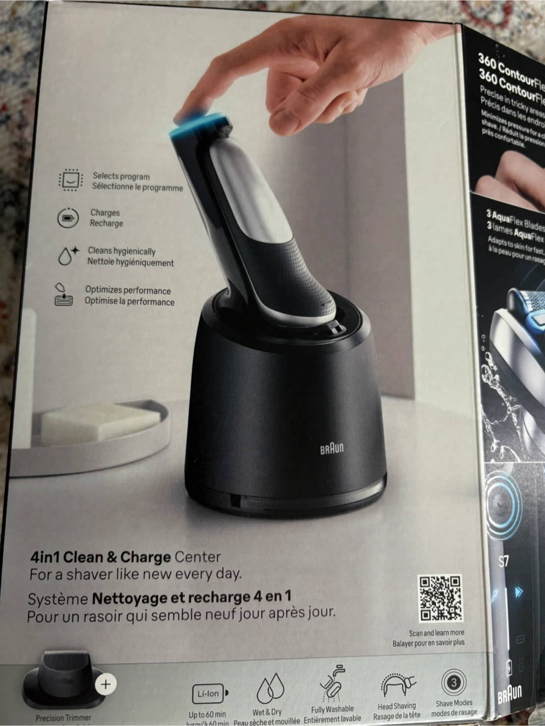 Braun Series 7 Shaver with 4-in-1 Clean & Charge Station - photo 5