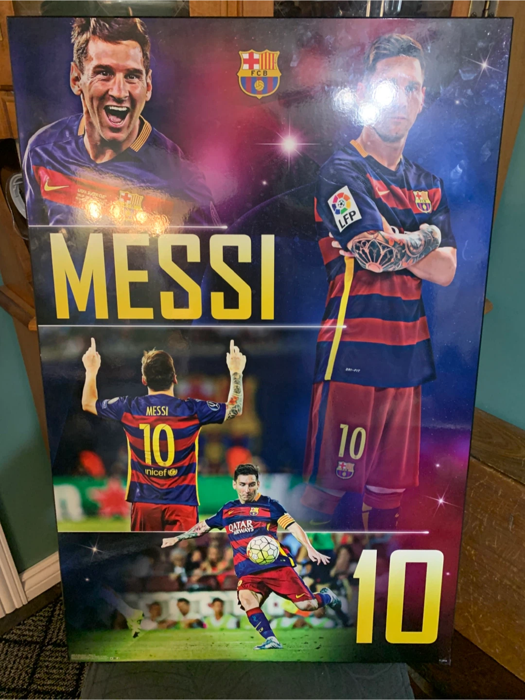 Messi and Ronaldo wall pictures
