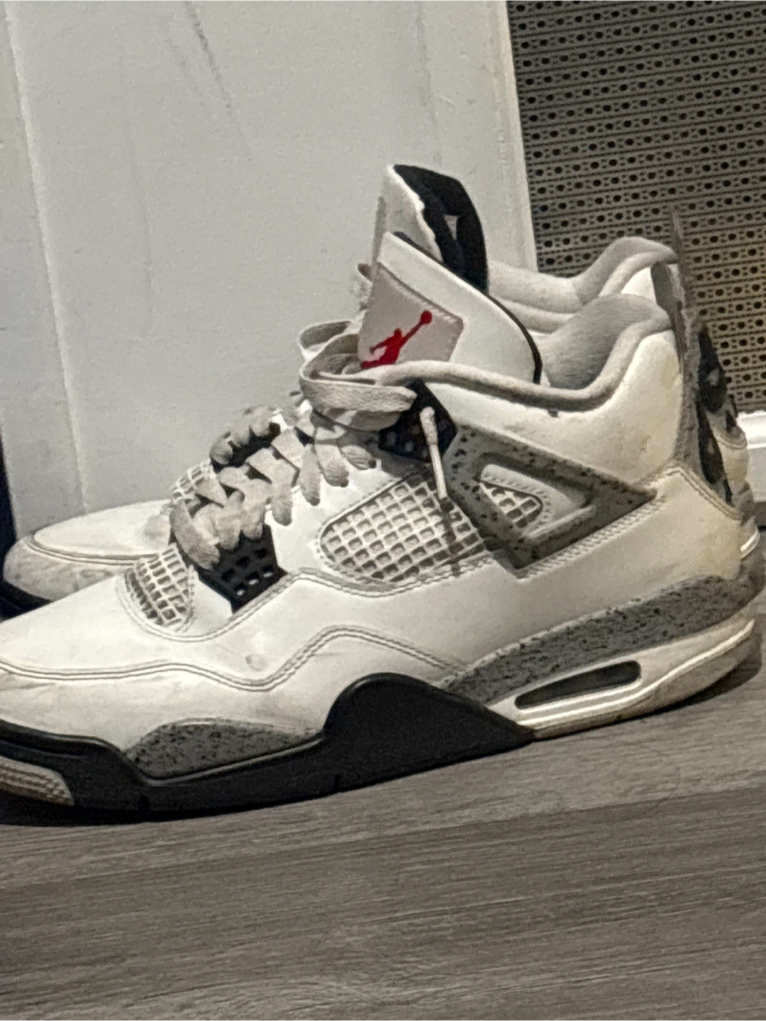 Air Jordan 4 White Cement