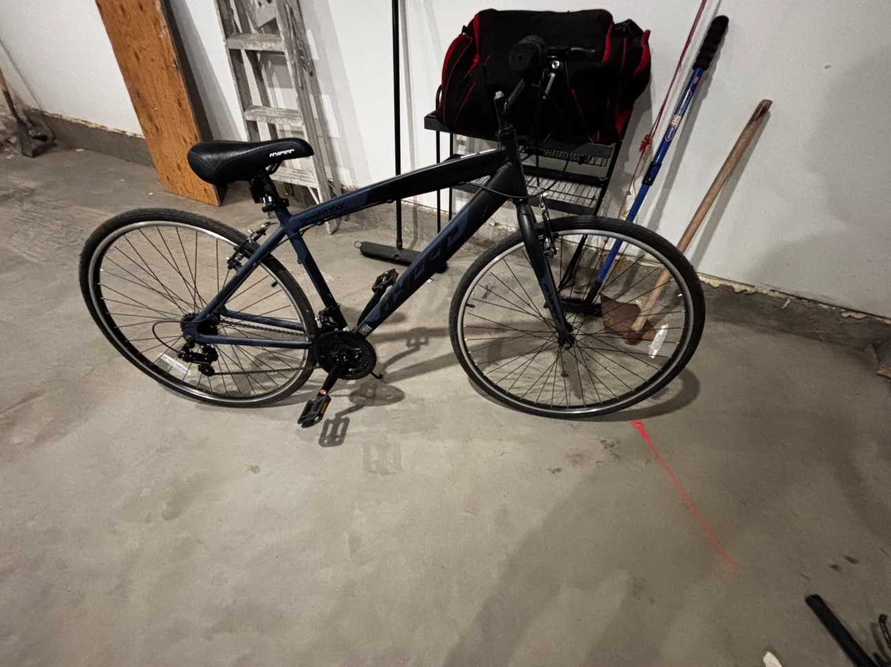 HYPER Hybrid Bike - photo 3