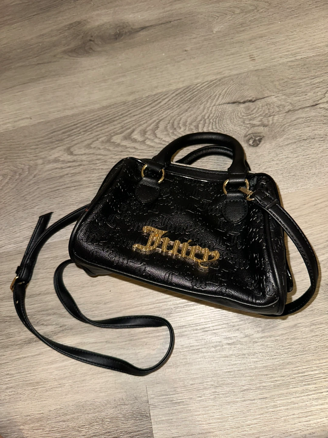 Juicy Couture Semi Charmed Black Satchel Bag - photo 2