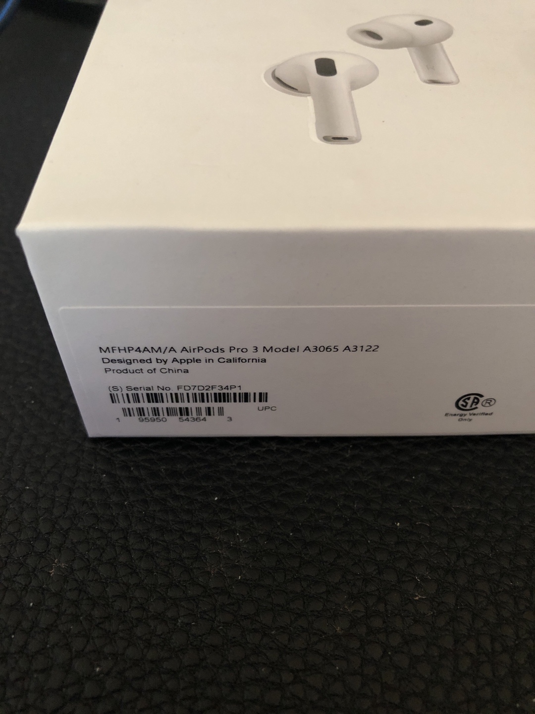 Apple AirPods Pro 3rd Gen - photo 2