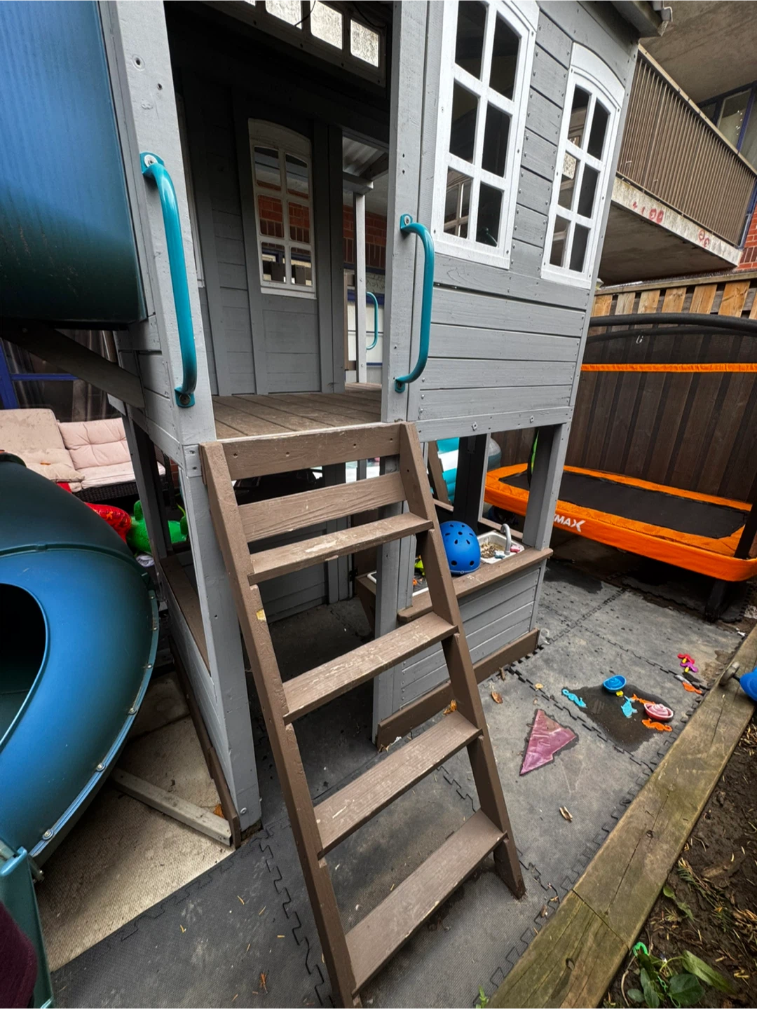 Kidkraft Cozy Escape Playhouse - photo 3