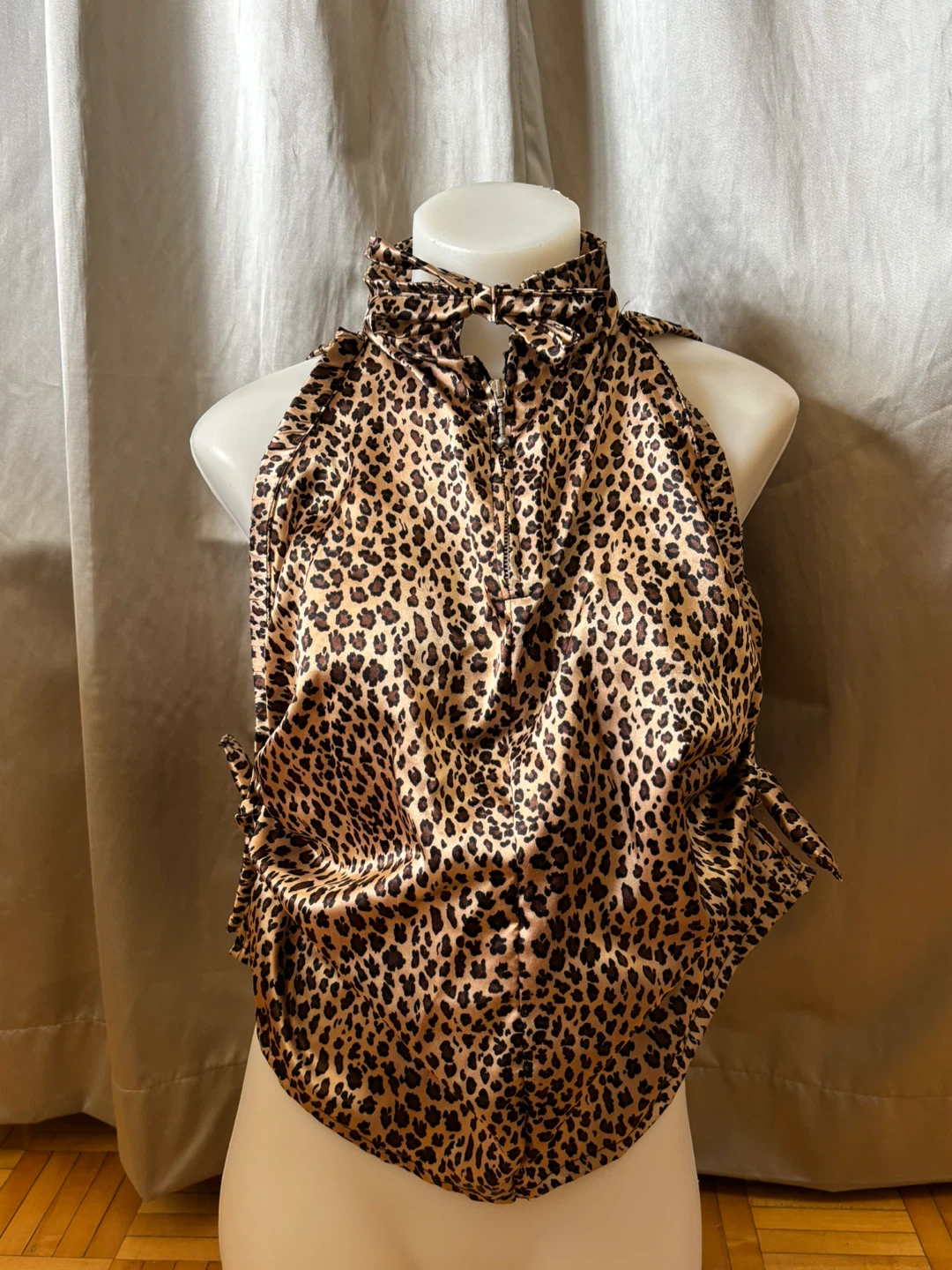 Y2K Leopard Print Halter Top - photo 2