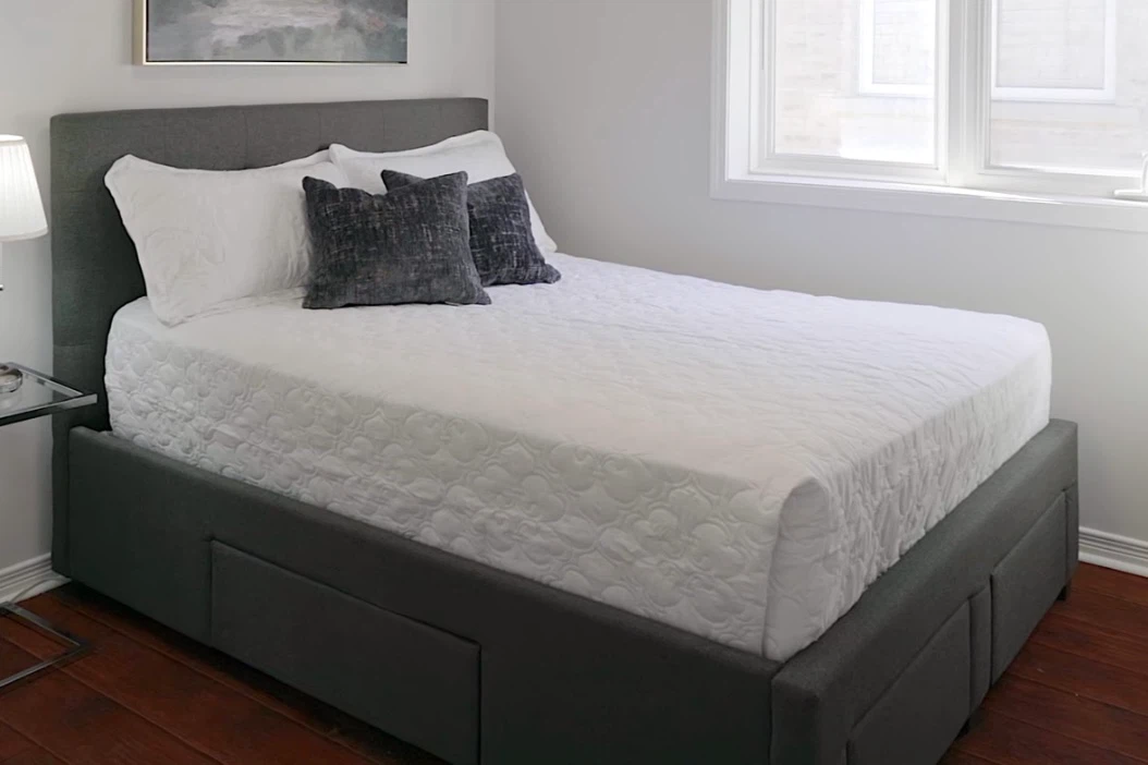Bedframe with storage