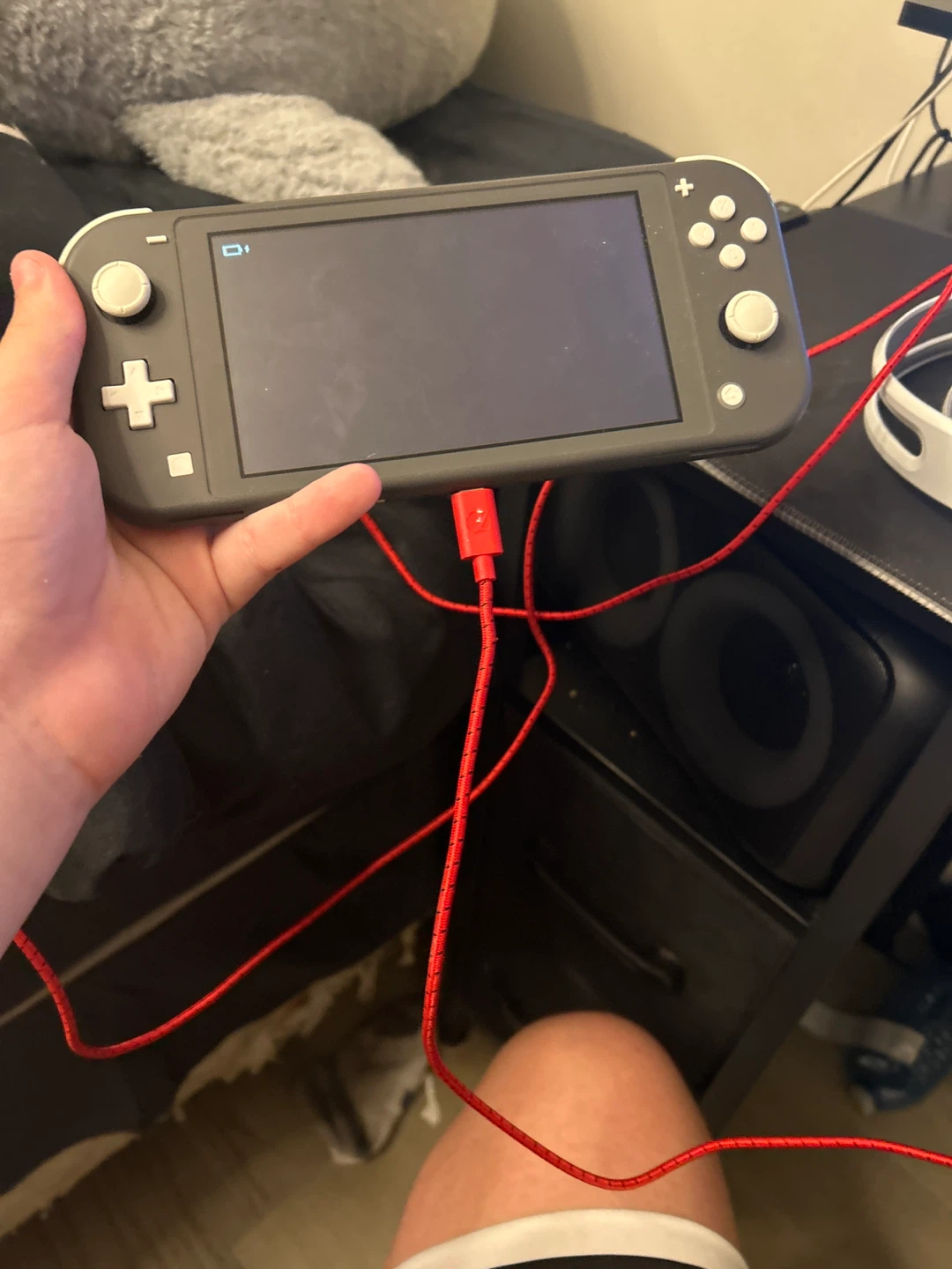 im selling 2 Nintendo switches - photo 2
