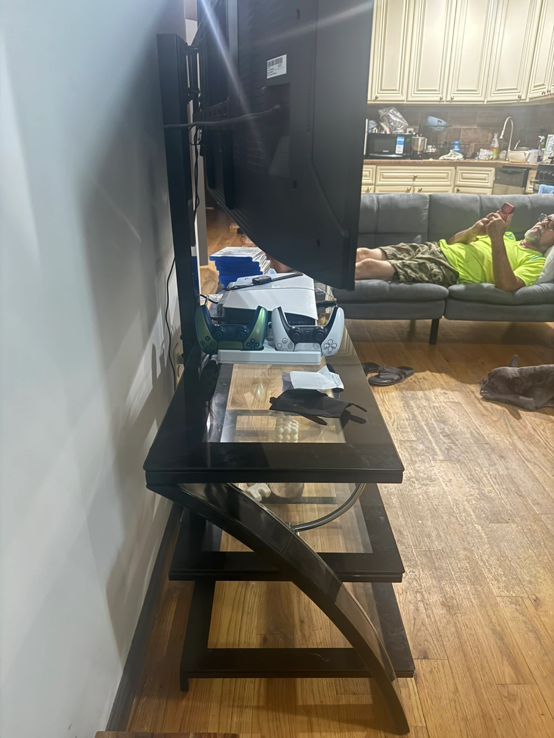 Black Glass TV Stand - photo 3