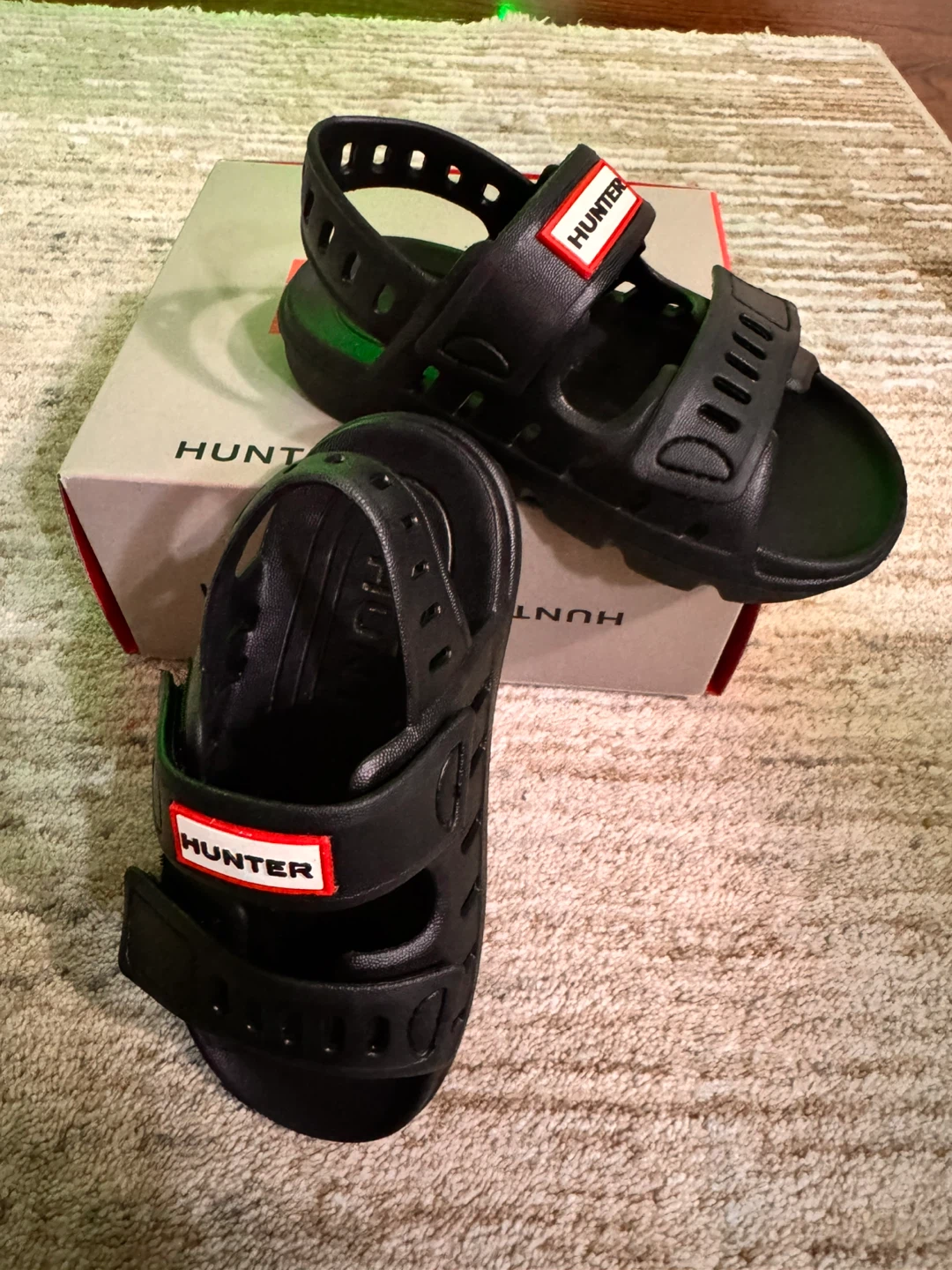 Hunter Little Kid HKDOTTIE Black Sandals