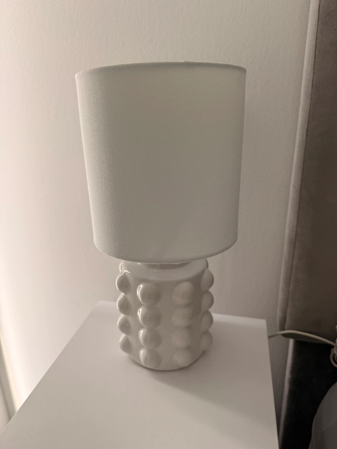 White Ceramic Bubble Table Lamp - photo 5