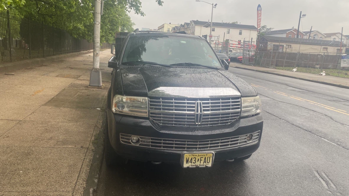 Black Lincoln Navigator L - photo 2