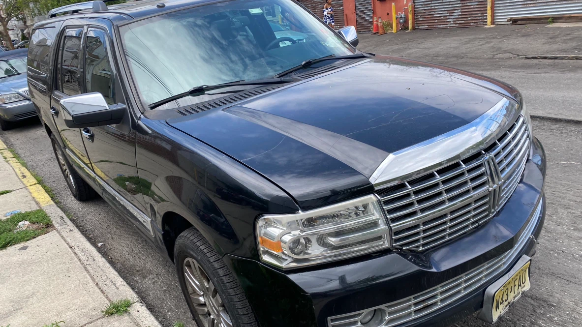 Black Lincoln Navigator L - photo 3
